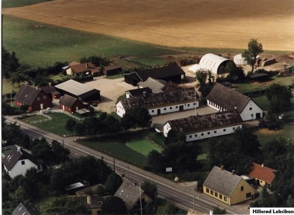 Bendtsgård 1997 ( Fotograf: Ukendt).