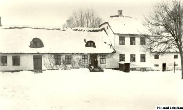 Sandviggård omkring 1910. (Lokalhistorisk Arkiv- Hillerød Bibliotek)