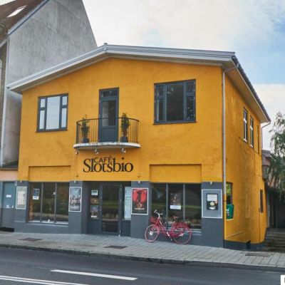 Café Slotsbio 2024. (Fotograf: Per Buchmann. Lokalhistorisk Arkiv, Hillerød Bibliotek) 