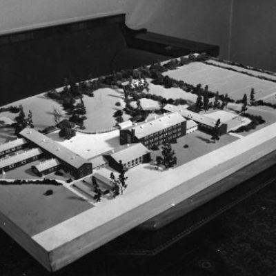 Model af Frederiksborg Byskole 1952 ( Fotograf: Ukendt. Lokalhistorisk Arkiv, Hillerød Bibliotek)