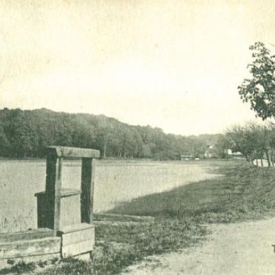 Teglgårdssøen. Postkort udgivet af Hillerød Kontantforretning, sendt 1909.