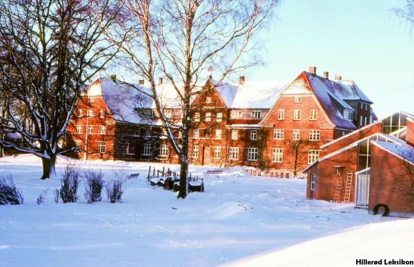 Grundtvigs Højskole 1987. (Foto: Orla Larsen).