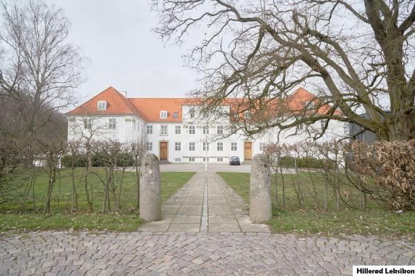Luthersk Missionsforenings Højskole. (Foto: Per Buchmann, 2019. Lokalhistorisk Arkiv, Hillerød Bibliotek).
