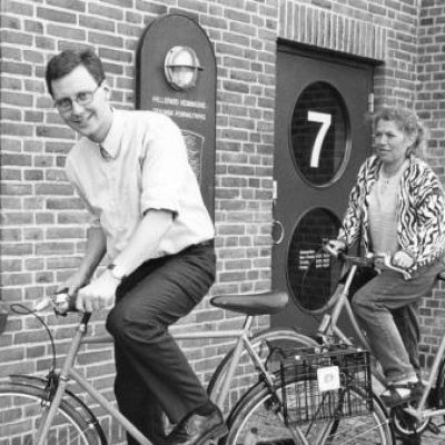 Nick Hækkerup foran Teknisk Forvaltning i 1993. (Foto: Jan Stephan).