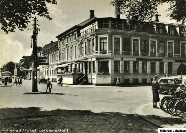 Hotel Leidersdorff. Postkort fra perioden 1930-50. (Ukendt fotograf.  Lokalhistorisk Arkiv, Hillerød Bibliotek.)